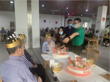 不忘初心，砥礪前行—白鶴敬老院的慰問之行